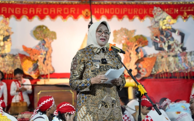 Anggota DPR RI Ini Gelar Halalbihalal Padukan Pengajian dan Wayangan di Kebumen