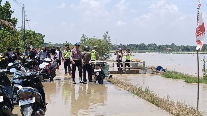 Polres Demak Siaga Penuh Imbas Tanggul Sungai Tuntang Jebol di Tiga Titik