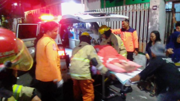 Ledakan Elpiji Picu Kebakaran di Surabaya, Dua Penghuni Alami Luka Bakar