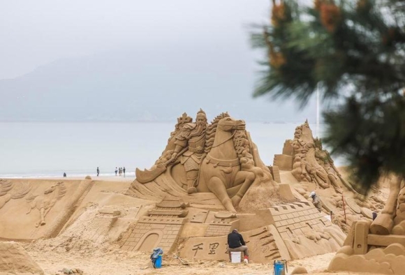 Pameran Pahatan Pasir Zhoushan 2026 Siap Tampilkan Puluhan Karya Bertema Kuda