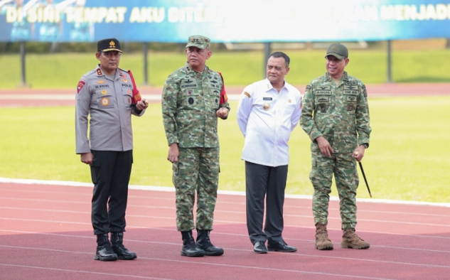 Gubernur Jateng Dampingi Presiden Prabowo Hadiri Retret Ketua DPRD di Magelang