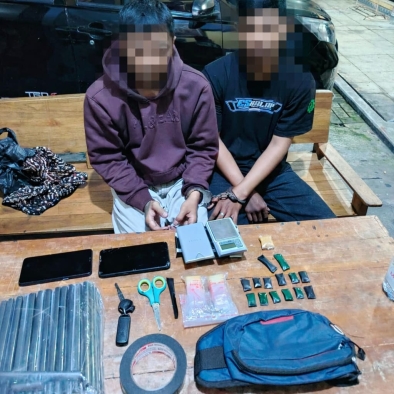 Polda Jateng Tangkap Dua Kurir Narkoba, Gunakan Sistem “Tempel” saat Peredaran