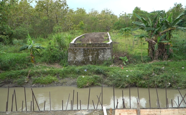 Warga dan TNI Gotong Royong Bangun Jembatan Gantung Garuda di Klaten