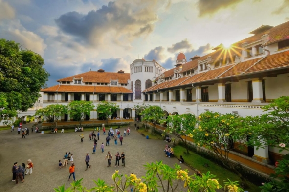 Promo Spesial HUT Kota Semarang ke-479, Diskon hingga Gratis Tiket Masuk Lawang Sewu