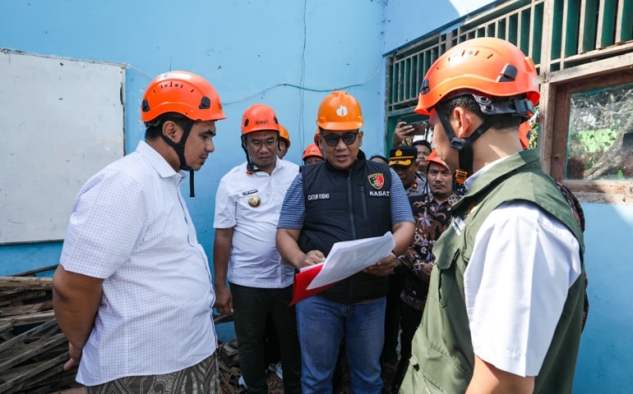 Wagub Jateng Tinjau MTs Muhammadiyah 4 Bulu, Pemprov Siapkan Bantuan Perbaikan