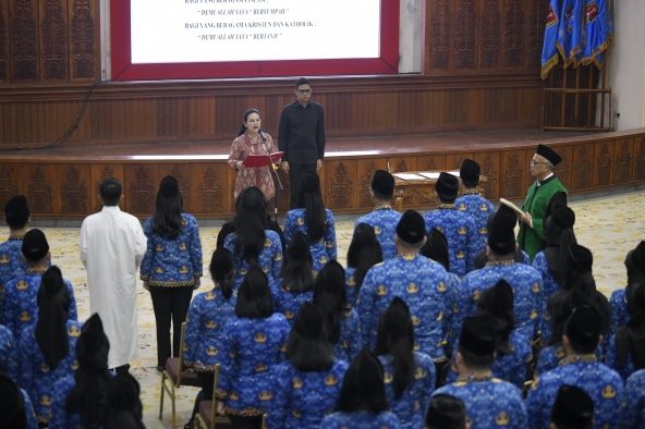 Wali Kota Semarang Lantik 297 PNS Baru