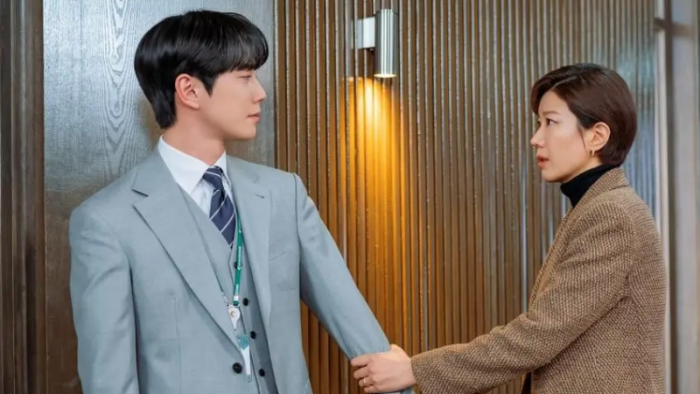 Hubungan Lee Jun Young dan Jeon Hye Jin Berubah Drastis di Episode Terbaru “Reborn Rookie”