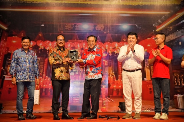 Pemkot Semarang-Masyarakat Rawat Harmoni dalam Perayaan Kedatangan Kimsin YS Poo Seng Tay Tee ke-166