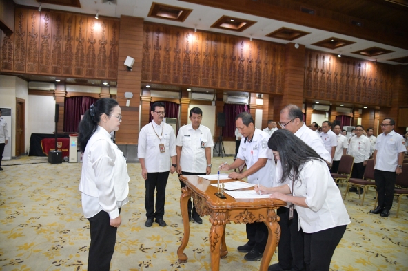 Percepat Pelayanan Publik, Wali Kota Agustina Rotasi 47 Pejabat Pemkot Semarang