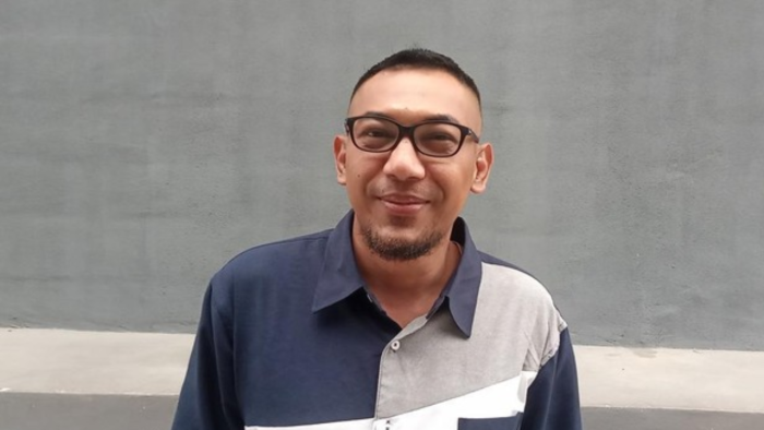 Setahun Ditinggal Mpok Alpa, Suami Masih Rutin Berpamitan Sebelum Keluar Rumah