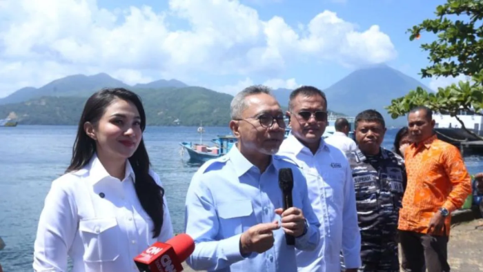 Zulhas Dorong Koperasi Merah Putih Jadi Penggerak Hilirisasi dan Ekonomi Desa