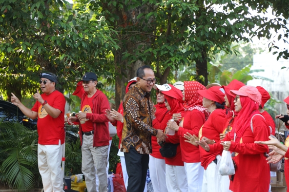 Semarakkan HUT RI, Wakil Wali Kota Semarang Iswar Aminuddin ke Lansia: "Ojo Nglokro Mung Merga Wes Pensiun"