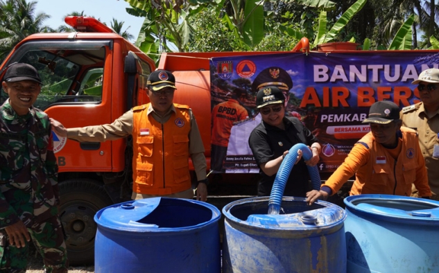 Kekeringan Cilacap Meluas, Pemkab Salurkan 1,3 Juta Liter Air Bersih dan Siapkan Perluasan PDAM
