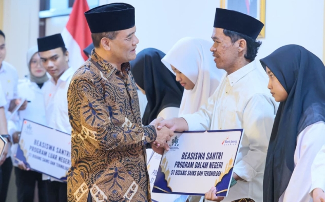 Gus Yasin Dorong Santri Kuasai STEM dan AI Tanpa Tinggalkan Nilai Pesantren