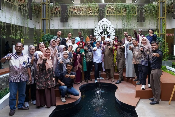 Keseruan Mahasiswa Internasional UNDIP, Meriahkan 17-an dengan Lomba Karaoke Lagu-lagu Indonesia