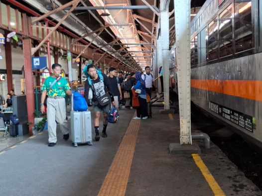 Semarak Kemerdekaan, 4.320 Pelanggan Nikmati Diskon 17% Tiket KA di Daop 4 Semarang