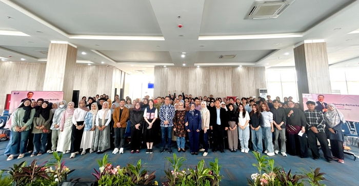 Universitas Paramadina Dorong Generasi Muda Cerdas Kelola Keuangan dan Lindungi Data Pribadi