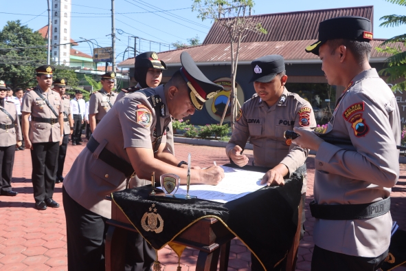 Wakapolres, Pejabat Utama hingga Sejumlah Kapolsek di Polres Semarang Berganti