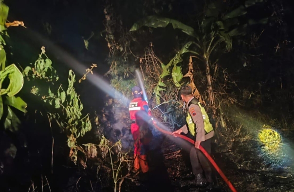 Kebakaran Landa Lahan 300 Meter Persegi di Ambarawa