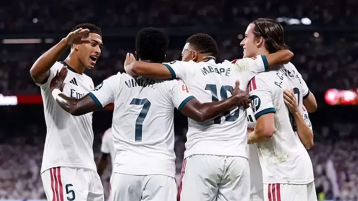 Real Madrid Libas Rayo Vallecano 4-1, Emil Audero Debut dengan Tujuh Penyelamatan