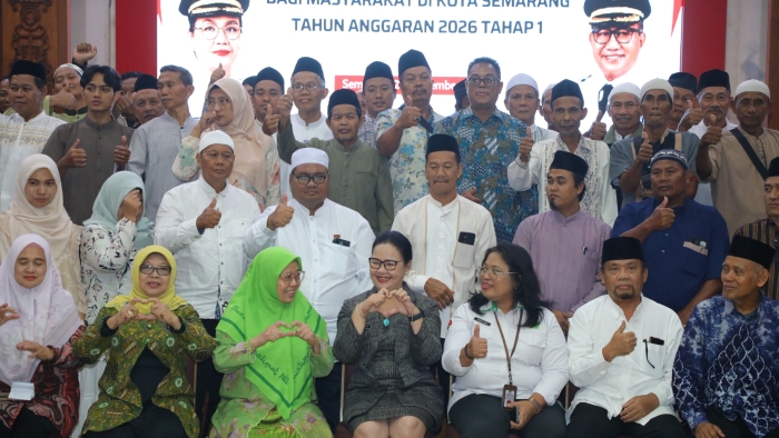 Wali Kota Semarang Agustina Wilujeng Titip Doa kepada 108 Peserta Perjalanan Keagamaan Tahap 1