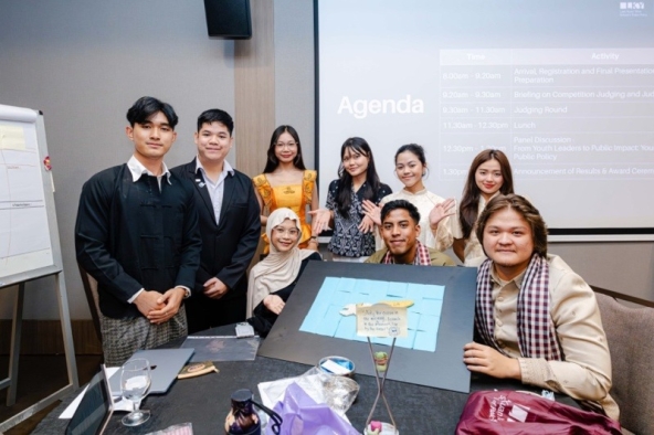 Mahasiswa FISIP Wakili UNDIP di Forum ASEAN Symposium for Youth Leaders 2026 NUS Singapura